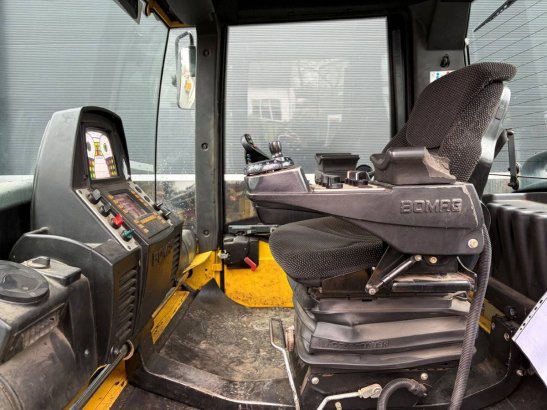 Compactor Bomag BW 174 AP-4i AM Diesel 2017 413 2017 2 image 15