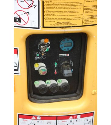 Haulotte Star 10 Electric Mast Lift 200kg 10m 2014 Haulotte Star 10 2014 2 image 15