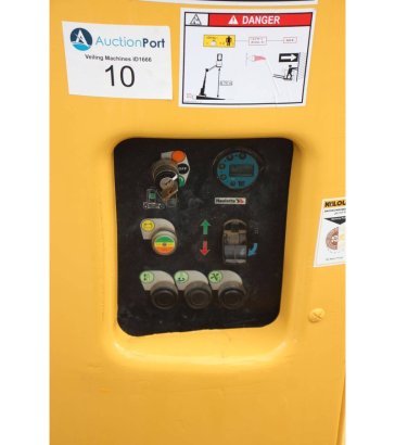 Haulotte Star 10 Electric Mast Lift 200kg 10m 2012 Haulotte Star 10 2012 2 image 15