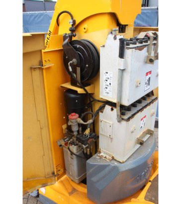 Haulotte Star 10 Electric Mast Lift 200kg 10m 2011 Haulotte Star 10 2011 2 image 15