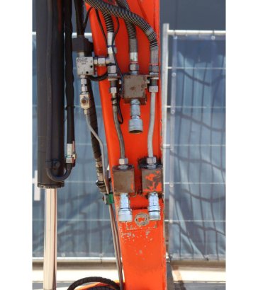 Crawler excavator Kubota KX121-3α Diesel 29.4kW 2015 KX121-3α 2015 2 Crawler Excavators image 15