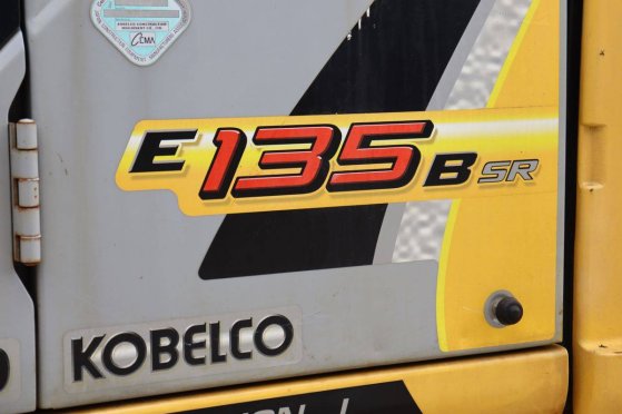 New Holland Kobelco E135BSR-2 Crawler Excavator Diesel 69.2kW 2008 Kobelco E135BSR-2 2008 2 Crawler Excavators image 15