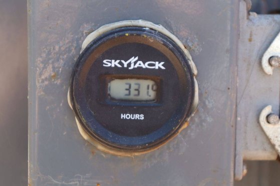 Skyjack SJ 16 Electric Mast Lift 6.75m 2014 Skyjack SJ 16 2014 2 image 15