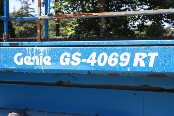 Scissor Lift Genie GS-4069 RT Diesel 363kg 14.12m 2014 GS-4069 RT 2014 2 Scissor Lifts image 15