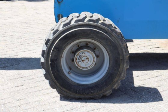 Telescopic boom lift Genie S-45 Diesel 227kg 13.2m 2012 S-45 2012 2 image 15