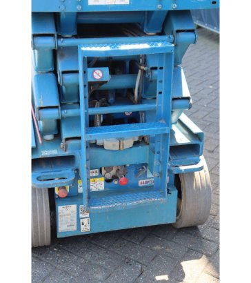 Skyjack SJIII-3226 Electric Scissor Lift 227kg 9.9m 2015 Skyjack SJIII-3226 2015 2 Scissor Lifts image 15