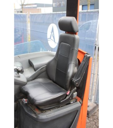 Toyota Electric Reach Truck 2 image 15