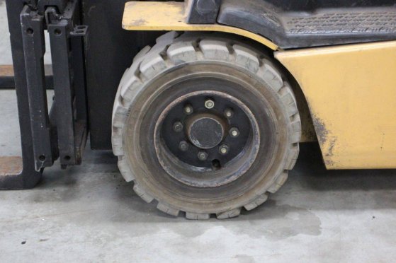 Caterpillar EP20KT Electric Forklift 2000kg 4.03m 2005 EP20KT 2005 2 Forklift image 15