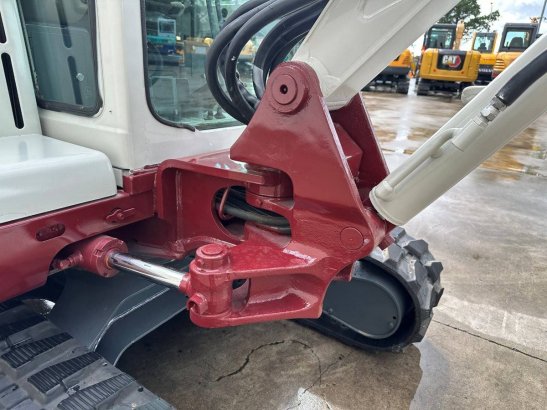 Midi excavator Takeuchi TB135 Diesel 2014 TB135 2014 2 image 15