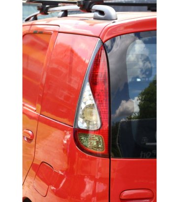 Toyota Yaris Verso 1.3 Van ATM Petrol 86hp 2003 van Yaris Verso 1.3 Van ATM 2003 2 Closed vans image 15