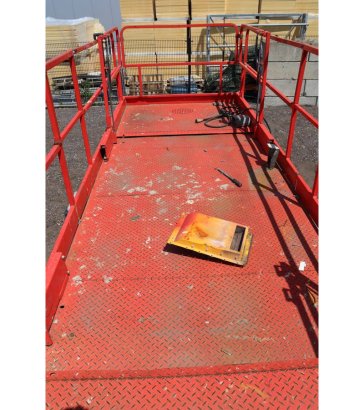 Scissor Lift Haulotte H12SXLNT Diesel 700kg 12m 2014 Haulotte H12SXLNT 2014 2 Scissor Lifts image 15
