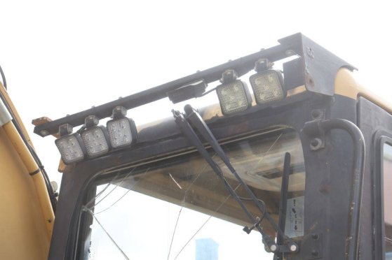 Crawler excavator Caterpillar 312BL Diesel 63kW 25 2 Crawler Excavators image 15
