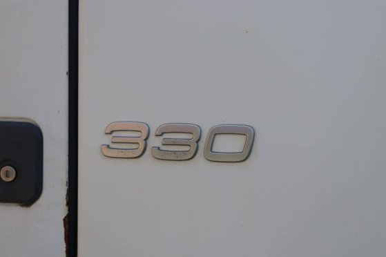 Box truck Truck Volvo FM330 Refrigerated Diesel 2011 FM330 Frigo 2011 2 image 30