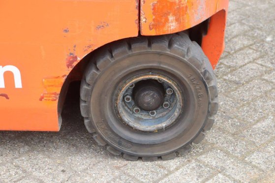 Toyota 8FBMT30 Electric Forklift 3000kg 2013 8FBMT30 2013 2 Forklift image 15