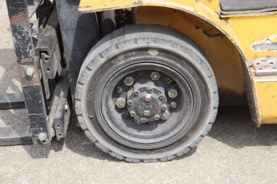 Heftruck Caterpillar GP25 LPG 2500kg 1997 GP25 1997 2 Forklift image 45
