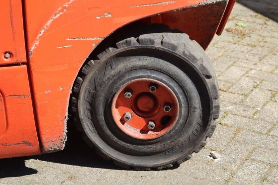 Linde H25D Diesel Forklift 2500kg 7m 2004 H25D 2004 2 Forklift image 30