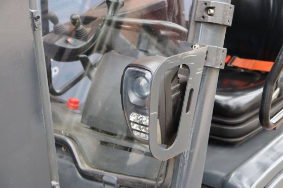 Linde E16P-02 Electric Forklift 1600kg 4.0m 2018 E16P-02 2018 2 Forklift image 15
