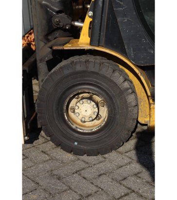 Forklift Yale GLP16VX LPG 1600kg 3.21m 2014 GLP16VX 2014 2 Forklift image 15