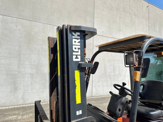 Forklift Clark GTS30D Diesel 2018 GTS30D 2018 2 Forklift image 15