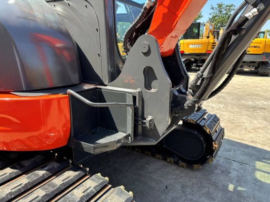 Midi excavator Kubota KX165-5 Diesel 2016 KX165-5 2016 2 Crawler Excavators image 30