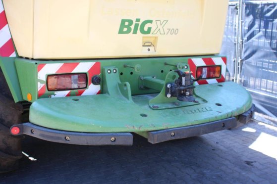 Self-propelled forage harvester Krone Big X 700 Diesel 2012 BIG X 700 2012 2 image 15