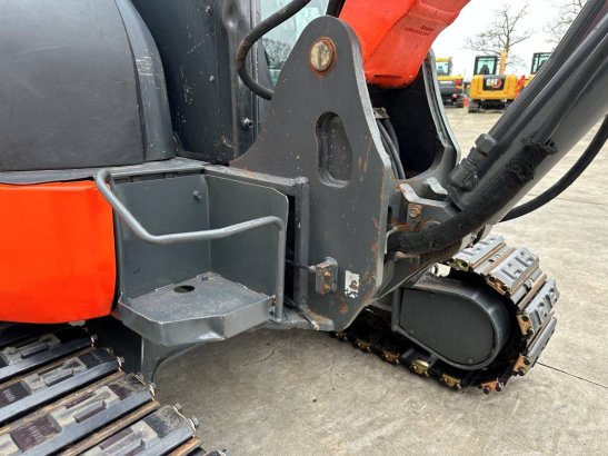 Midi excavator Kubota KX165-5 Diesel 2015 KX165-5 2015 2 image 15
