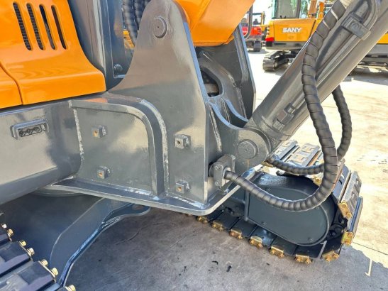 Midi excavator Hyundai R60VS Diesel 2017 R60VS 2017 2 Crawler Excavators image 15