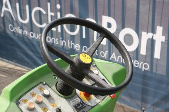 Ride-on sweeper IPC Cleaning 1450 Diesel 2015 IPC 1450 2015 2 image 15