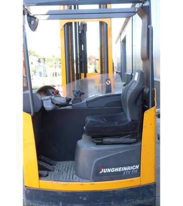Jungheinrich ETV 114 Electric Reach Truck 1400kg 8.72m 2011 ETV 114 2011 2 image 15