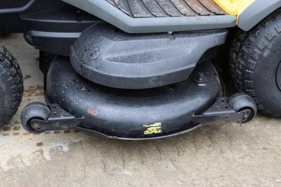 Stiga TNSE 122 Hydro Petrol Ride-on Mower 13.4kW 2021 Stiga TNSE 122 Hydro 2021 2 image 30