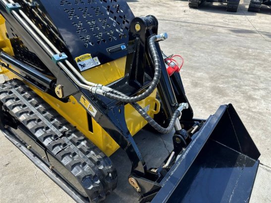 Delano T360 Skid Steer Loader Petrol 18hp 2026 New Delano T360 2026 1 image 15
