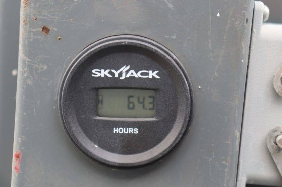 Skyjack SJ12 Electric Mast Lift 227kg 5.6m 2015 Skyjack SJ12 2015 2 image 15