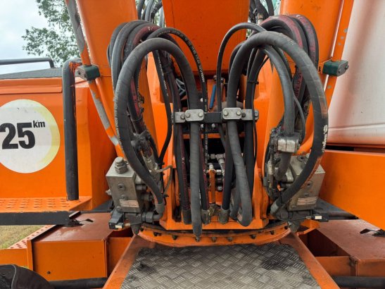 Wheeled excavator Caesar 2507 Diesel 2015 Caesar 2507 2015 2 Wheeled Excavators image 15