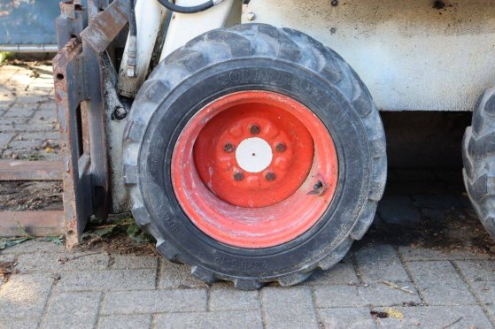 Skid steer loader Bobcat 343 Diesel 343 2 Wheel Loaders image 30
