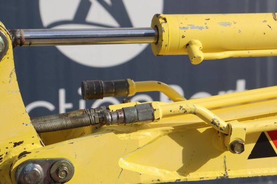 Mini excavator Yanmar ViO10-2A Diesel 9.2kW 2006 844 2006 2 image 15