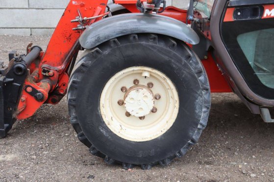 Manitou MLT 526 Turbo Compact Diesel Telehandler 71.6kW 2001 MLT 526 Turbo Compact 2001 2 image 15