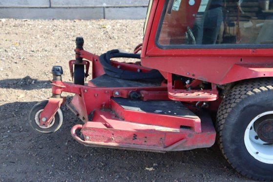 Mower Toro Groundmaster 4000-D Diesel 2007 Toro Groundmaster 4000-D 2007 2 image 30
