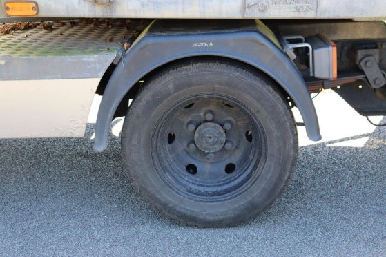 BE Combination Iveco Daily 35C13T Diesel 125hp 2000 with Semi-Low Loader Daily 35C13T 2000 2 Small Vans image 15