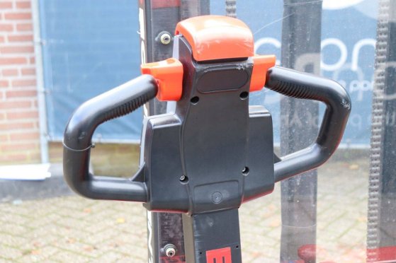 Stacker EP Equipment ES12-12ES Electric 1200kg 3.0m 2021 EP Equipment ES12-12ES 2021 2 image 15