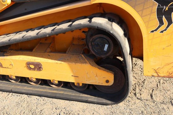 Skid steer loader Mustang 2100RT Turbo Diesel 53kW 2012 Mustang 2100RT Turbo 2012 2 image 15