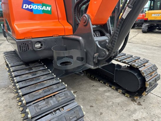 Doosan DX55-9C Diesel Midi Excavator 2018 Doosan DX55-9C 2018 2 image 15