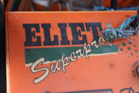Wood Chipper Eliet Super Prof 2000 Petrol 18hp 2011 Eliet Super Prof 2000 2011 2 image 15