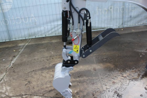 Terex E19 Mini Excavator Diesel 10.2kW New E19 1 image 60