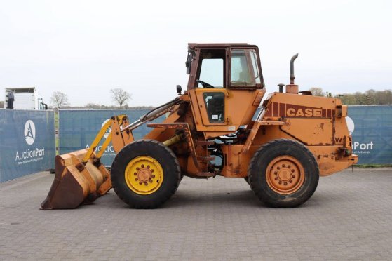Case W15 Diesel Wheel Loader 85kW 1989 W15 1989 2 Wheel Loaders image 2