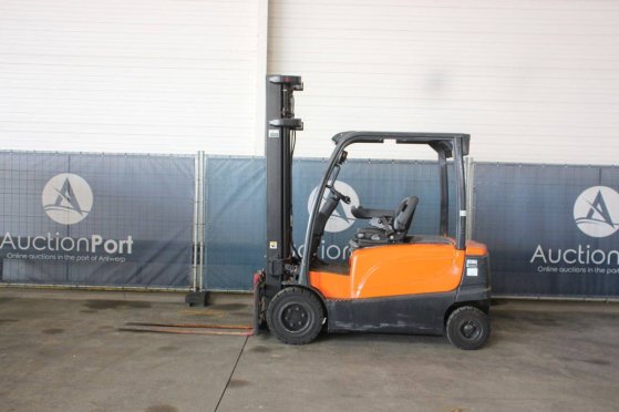 Forklift Hyster J3.0XN-861 Electric 2880kg 4.1m 2010 J3.0XN-861 2010 2 Forklift image 2