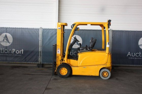 Hyster J2.5XN Electric Forklift 2360kg 4.95m 2012 J2.5XN 2012 2 Forklift image 2