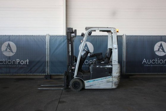 Forklift Unicarriers A1N1L15Q Electric 1500kg 3.3m 2016 UniCarriers A1N1L15Q 2016 2 Forklift image 2
