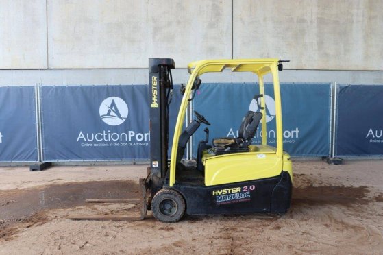 Forklift Hyster J2.0XNT LWB Electric 1670kg 4.9m 2017 J2.0XNT LWB 2017 2 Forklift image 2