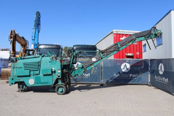 Wirtgen W 500 Diesel Asphalt Milling Machine 79kW 2000 with attachments W 500 2000 2 image 2