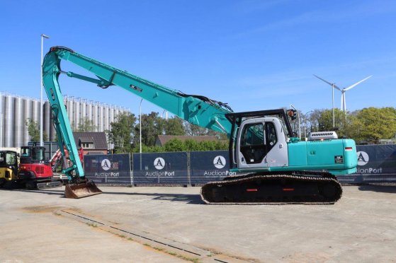 Crawler excavator Kobelco SK250LC6 Diesel 125kW 2001 SK250LC6 2001 2 Crawler Excavators image 2